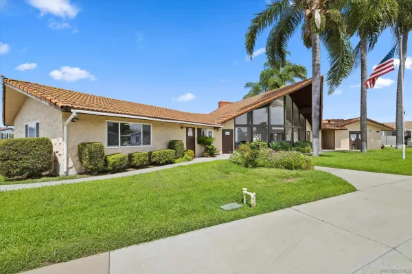 $319,000 | 4616 North River Road, Unit SPC 68, Oceanside, CA 92057