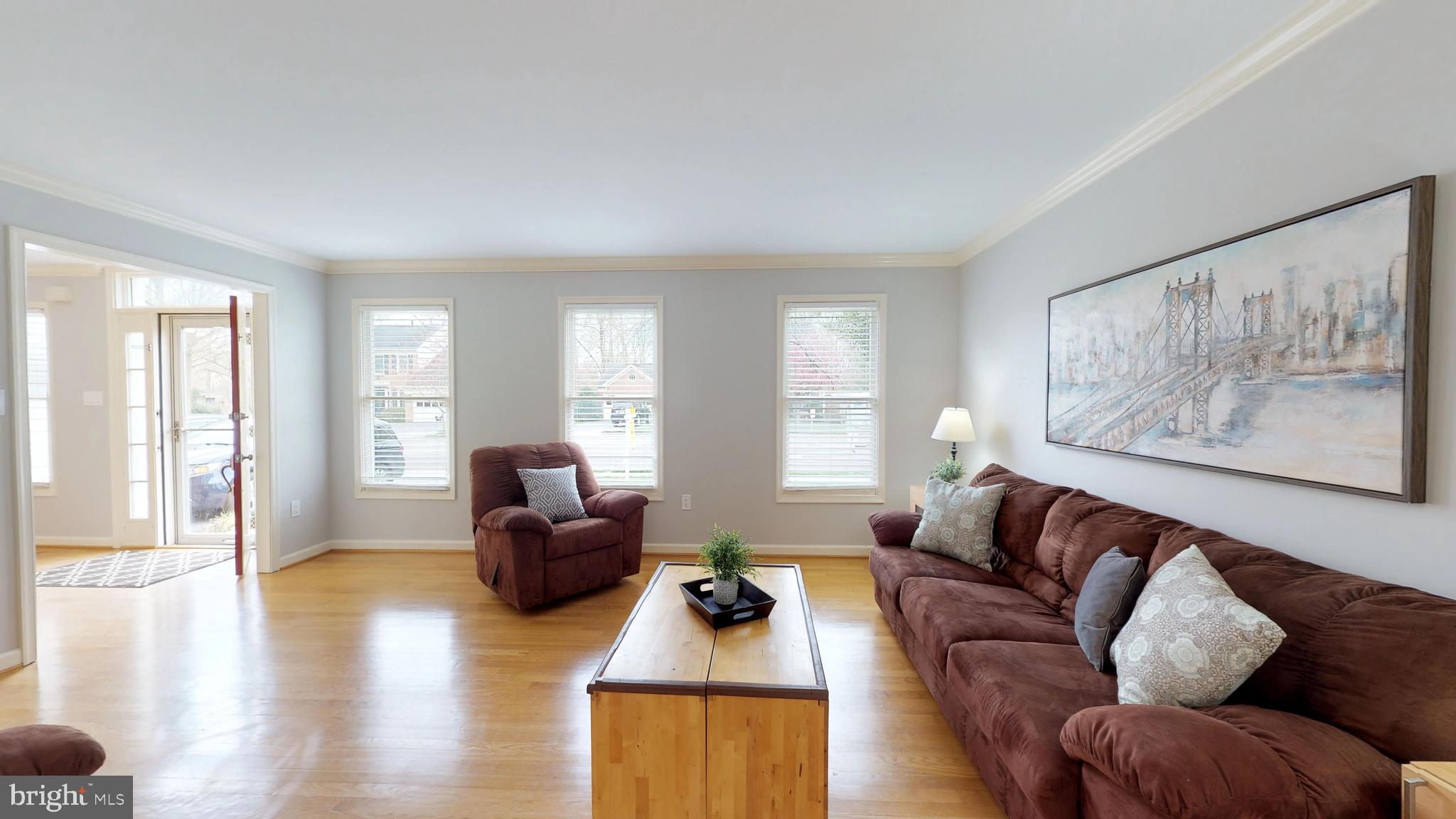 7934 Donegal Lane Springfield, VA 22153 - Photo 5 of 43 Hardwood Floors Galore!