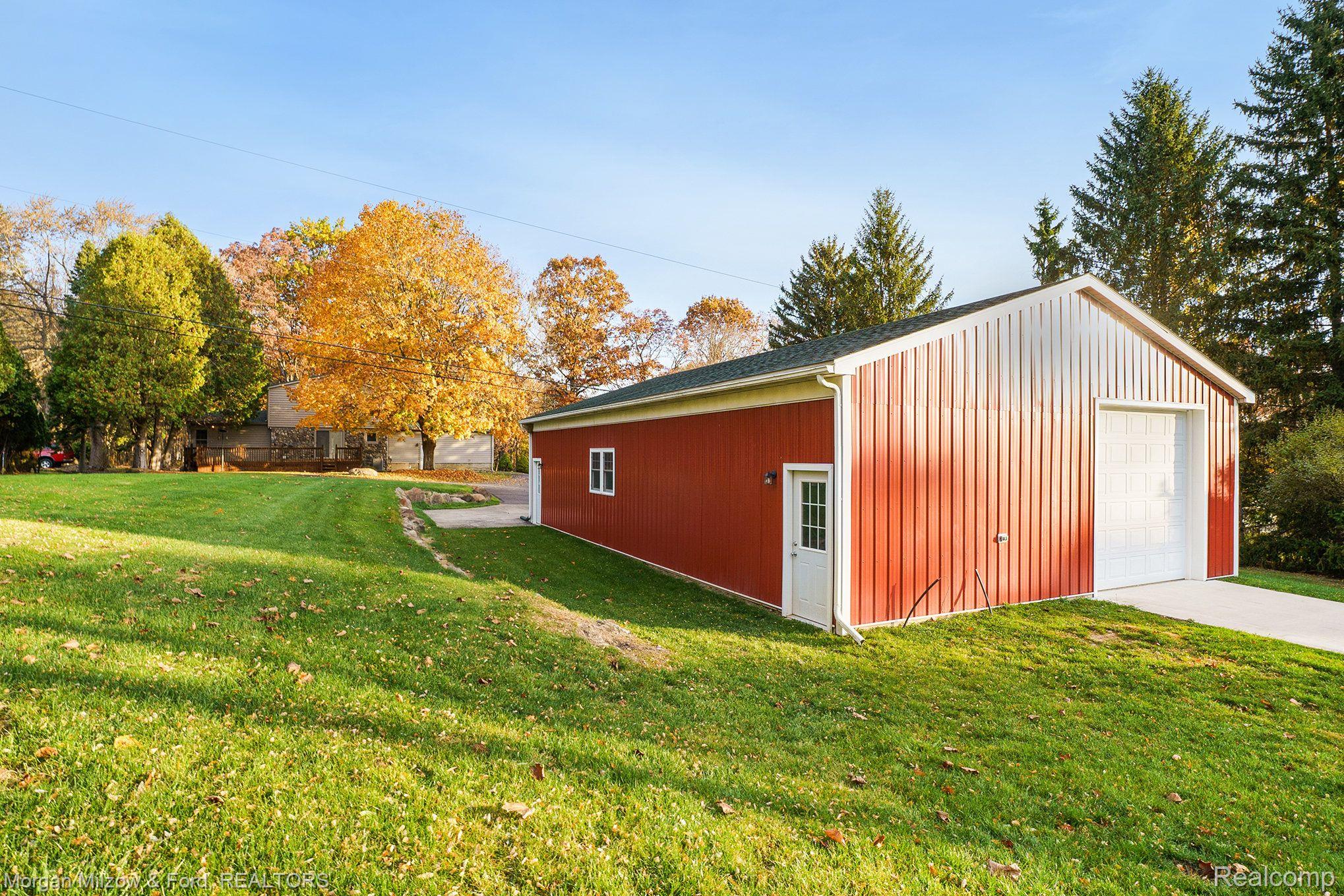 6387 Shappie Road Clarkston, MI 48348 - Photo 26 of 42 Heated garage with heat & electricity
