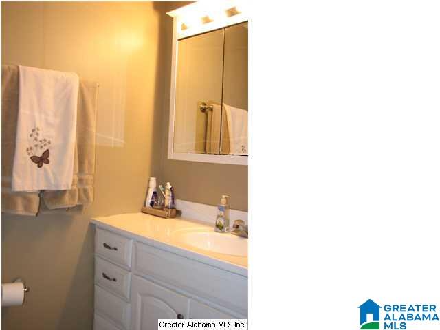 408 Running Brook Road, Unit 408 Hoover, AL 35226 - Photo 21 of 31