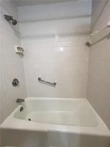 $1,850 | 1371 Mendon Road, Unit 28, Woonsocket, RI 02895