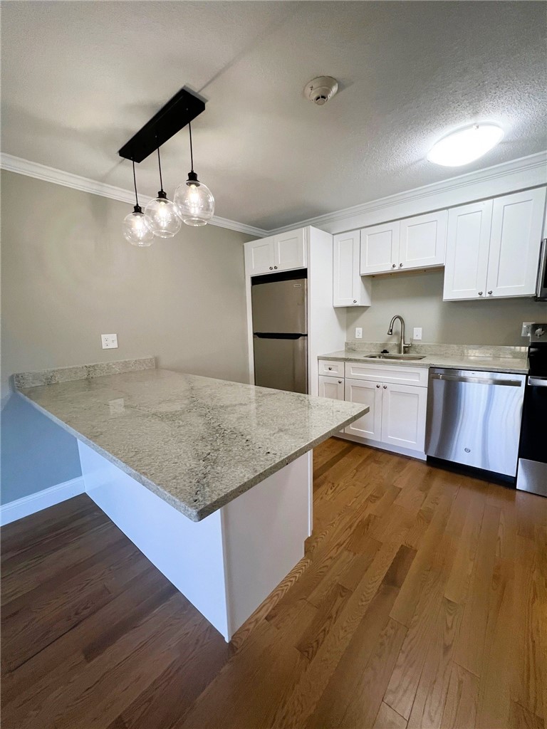 1371 Mendon Road, Unit 28 Woonsocket, RI 02895 - Photo 5 of 20