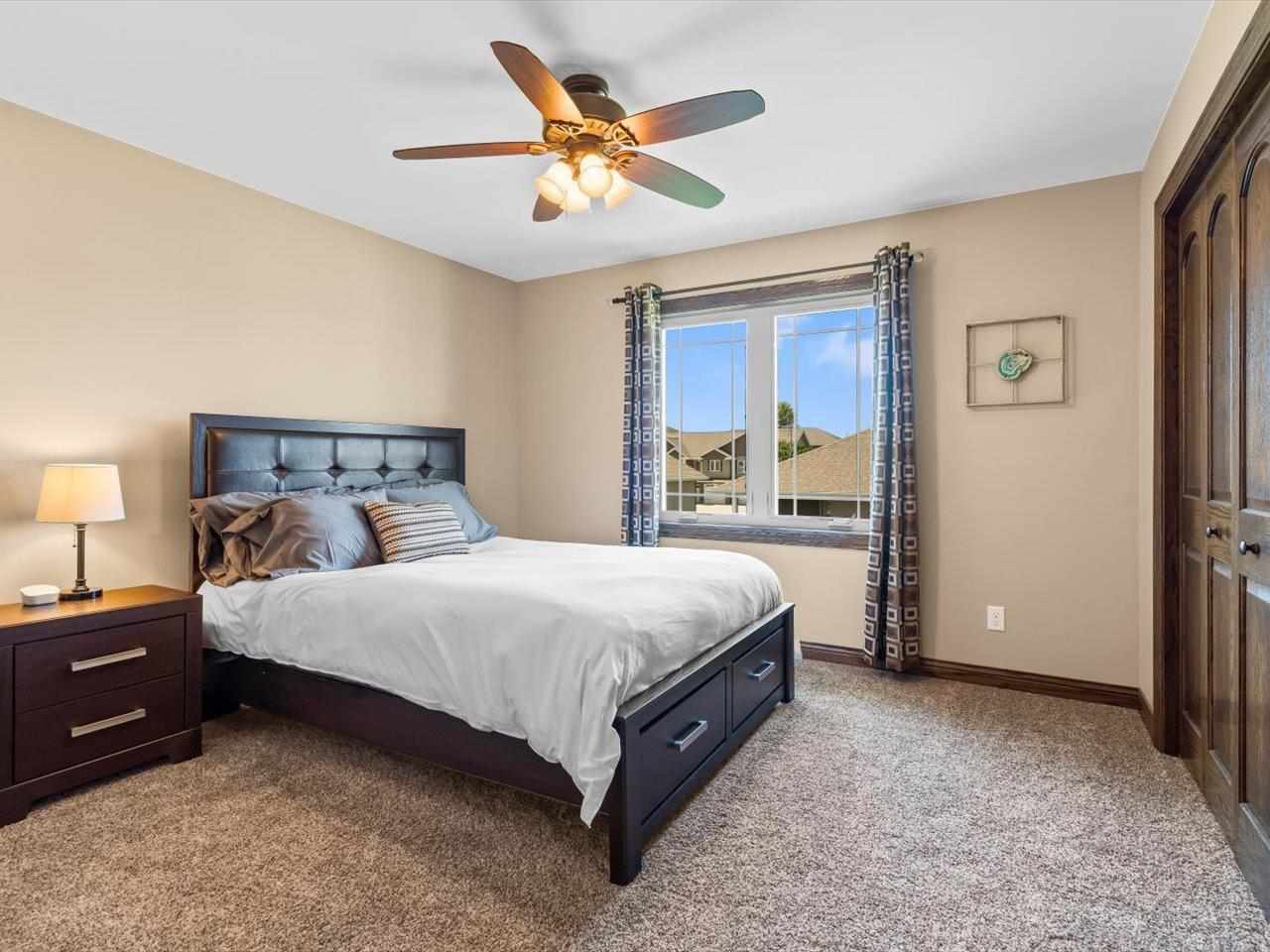 2279 Antler Ridge Drive Dubuque, IA 52002 - Photo 23 of 33 Gallery Image 23