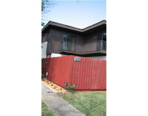 2866 Kirk Road Lake Worth, FL 33461 - Photo 1 of 16 Primary Photo