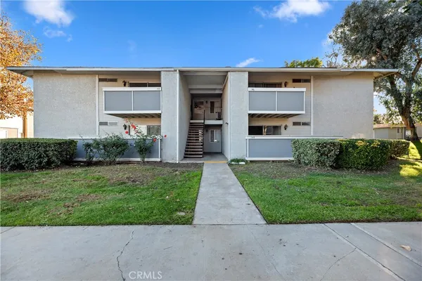 $329,900 | 26200 Redlands Boulevard, Unit 148, Redlands, CA 92373