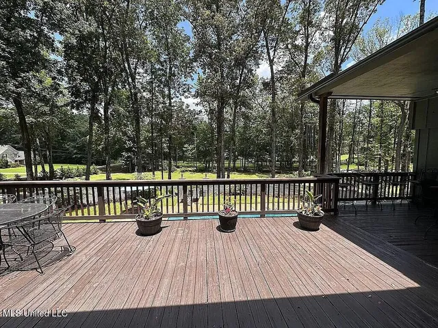 $679,900 | 1202 White Oak Drive, Hernando, MS 38632