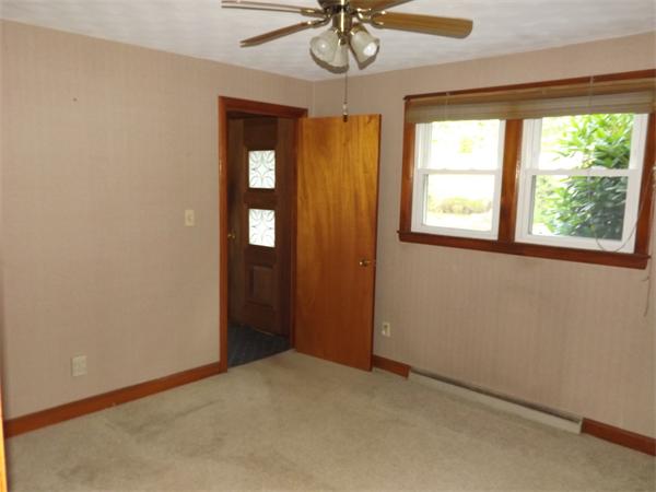 51 Deerfield Road Sharon, MA 02067 - Photo 7 of 10