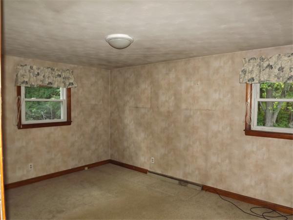 51 Deerfield Road Sharon, MA 02067 - Photo 8 of 10