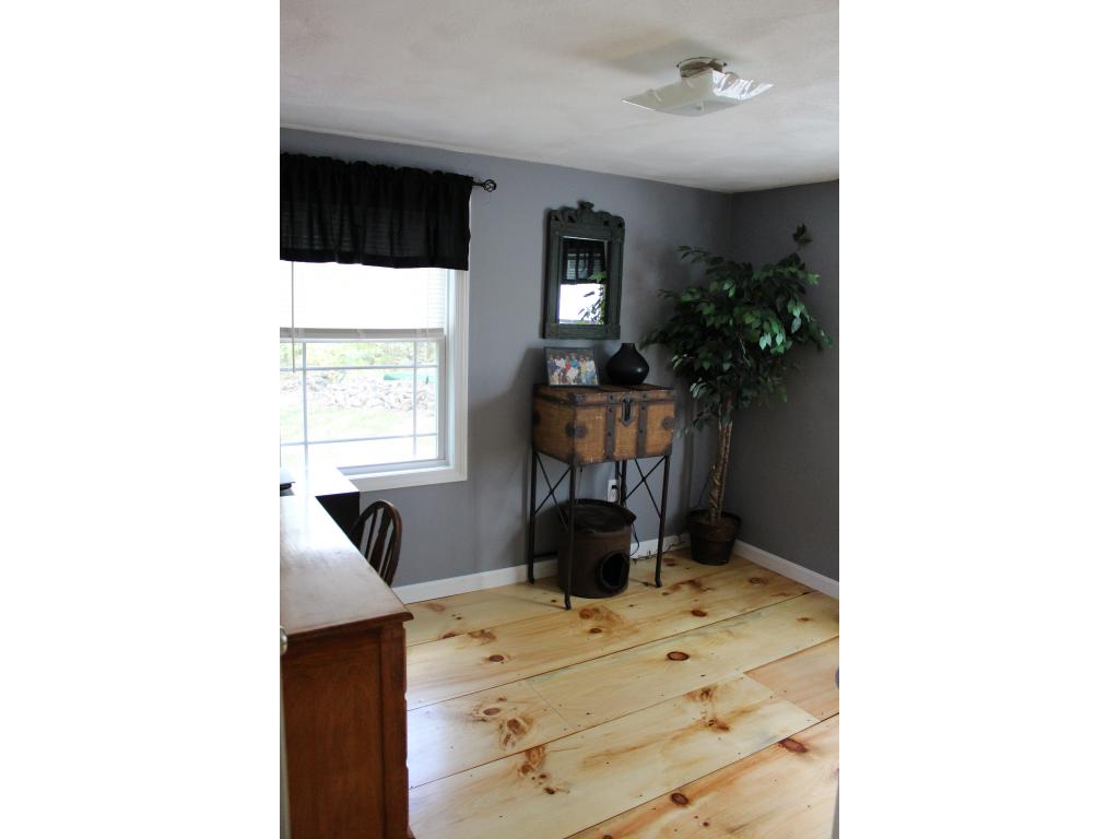667 Salmon Falls Road Rochester, NH 03868 - Photo 13 of 20