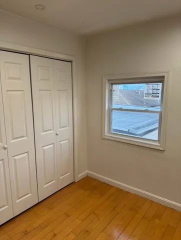 $1,400 | 135 West 22nd Street, Bayonne, NJ 07002