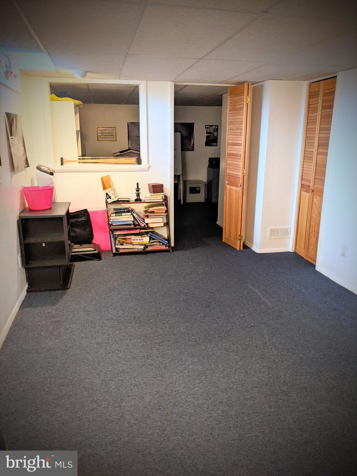 41 Wayside Road Berlin, NJ 08009 - Photo 17 of 33 Finished basement.