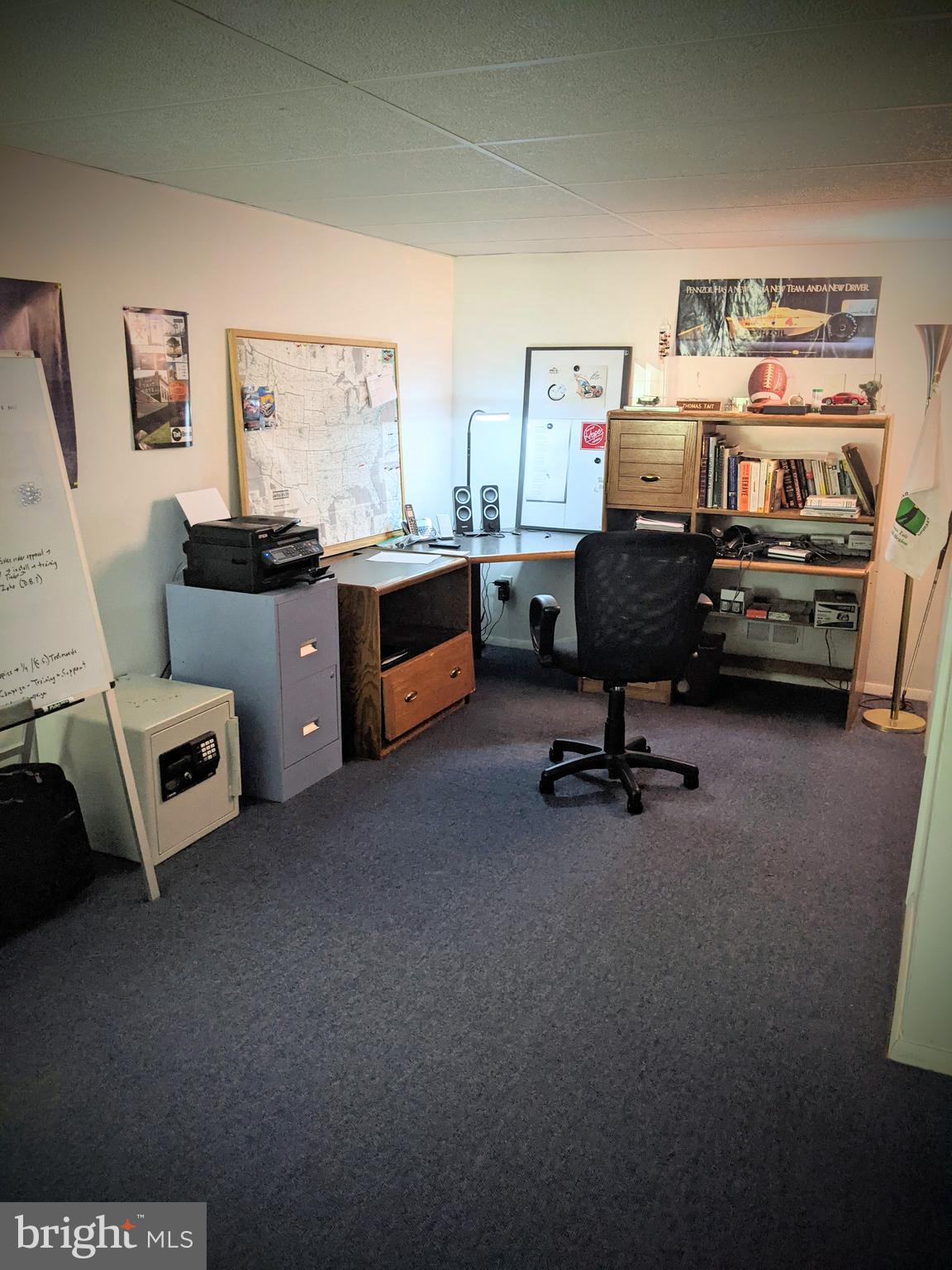 41 Wayside Road Berlin, NJ 08009 - Photo 18 of 33 Finished basement.