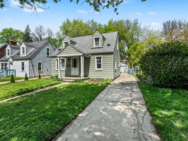 $140,000 | 25850 Hanover Street, Dearborn Heights, MI 48125