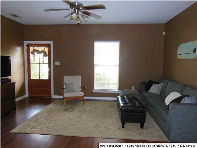 13648 Crotwell Road Denham Springs, LA 70726 - Photo 3 of 9 Gallery Image 3