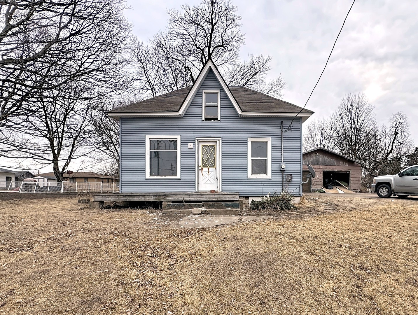 13503 140th Street West Taylor Ridge, IL 61284 - Photo 1 of 12