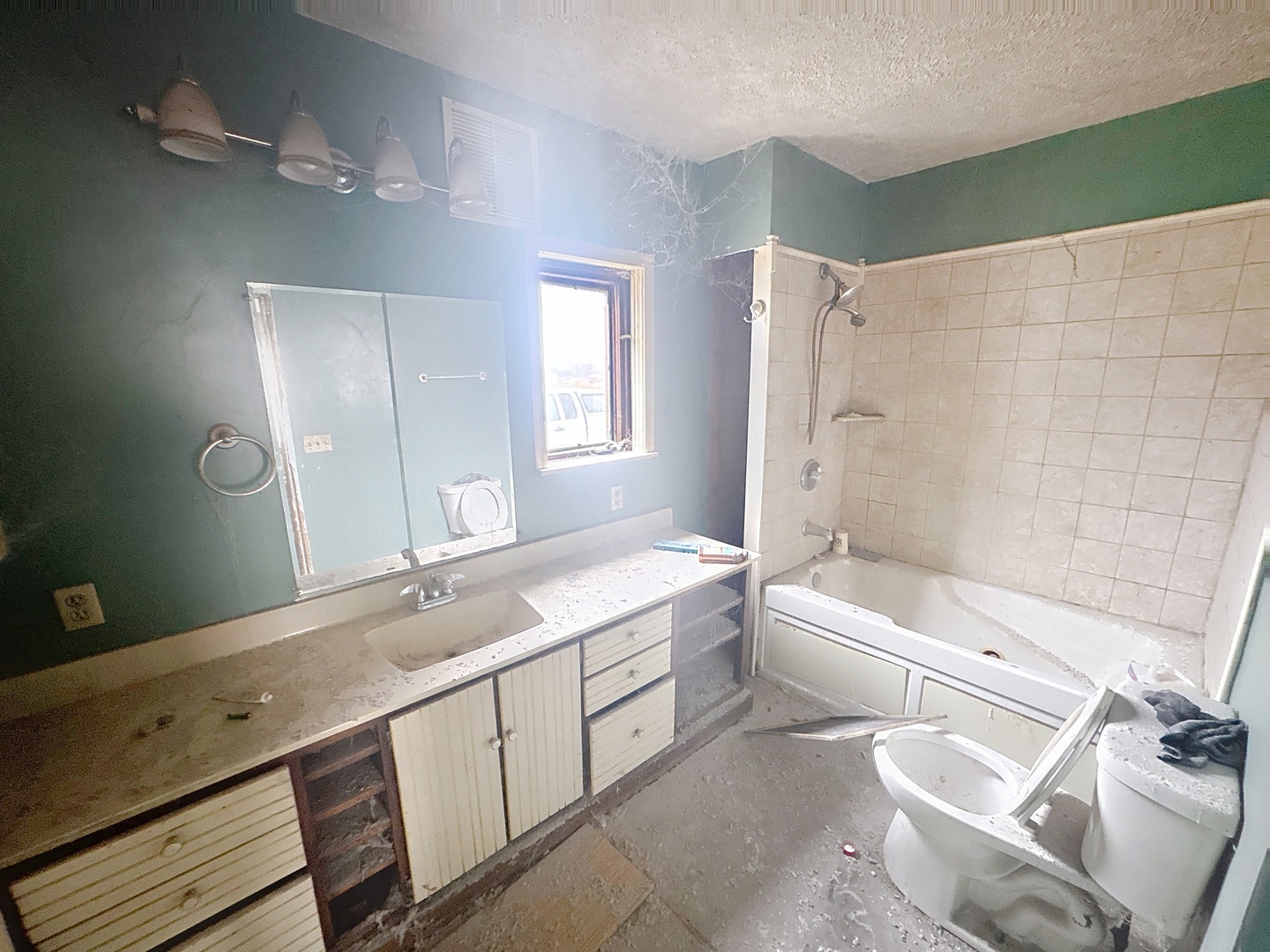 13503 140th Street West Taylor Ridge, IL 61284 - Photo 9 of 12