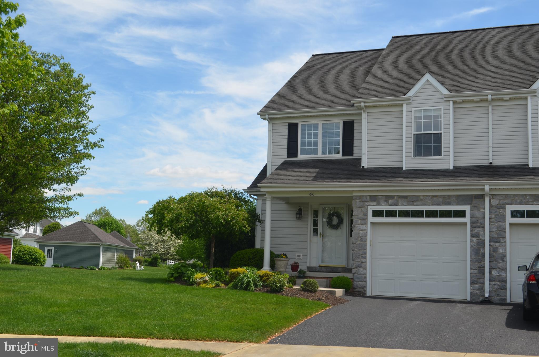 610 Courthouse Circle Lititz, PA 17543 - Photo 2 of 53
