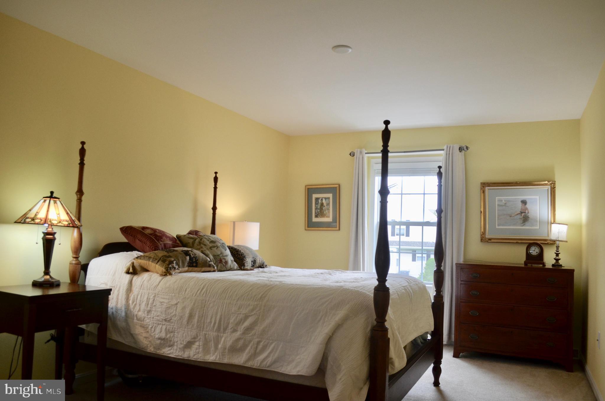 610 Courthouse Circle Lititz, PA 17543 - Photo 26 of 53 Second level spacious bedroom