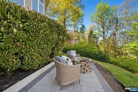 $2,995,000 | 228 Highland Avenue, Montclair, NJ 07043