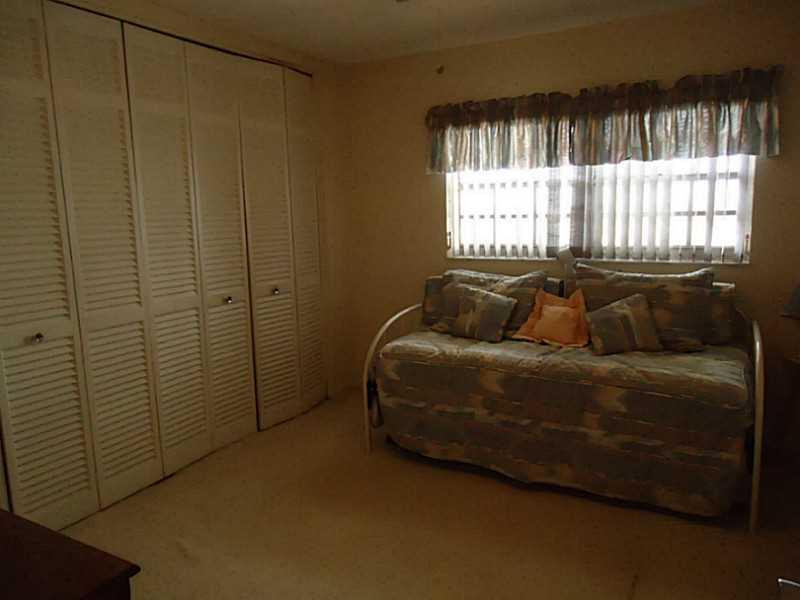 9101 West Sample Road, Unit 701 Coral Springs, FL 33065 - Photo 4 of 5 Bedroom