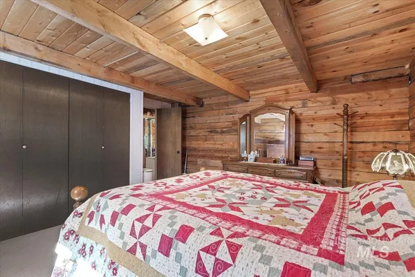 $575,000 | 117 Alder Drive, Lowman, ID 83637