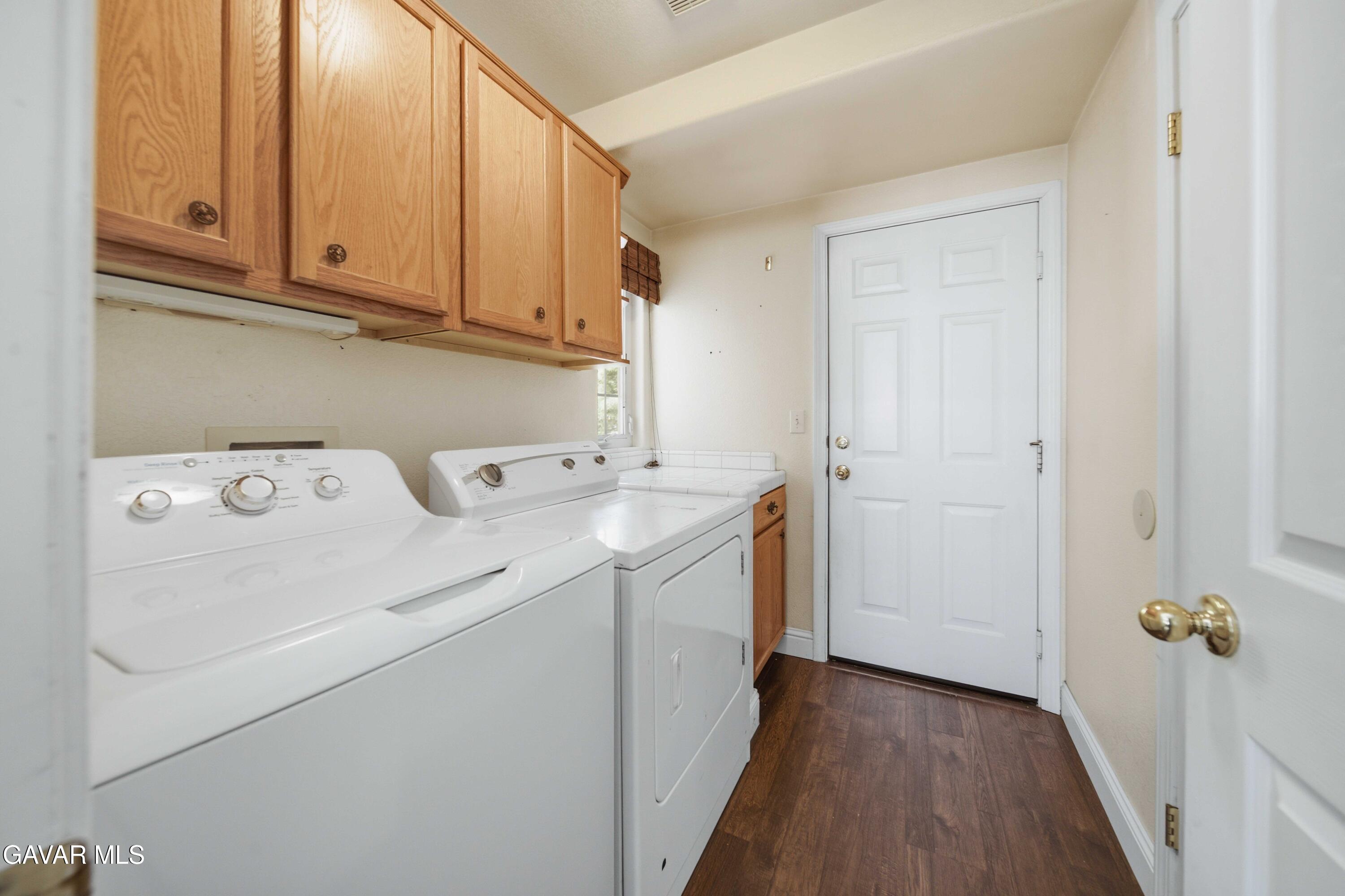 29960 Caddy Lane Tehachapi, CA 93561 - Photo 22 of 37 29960 Caddy Ln-23