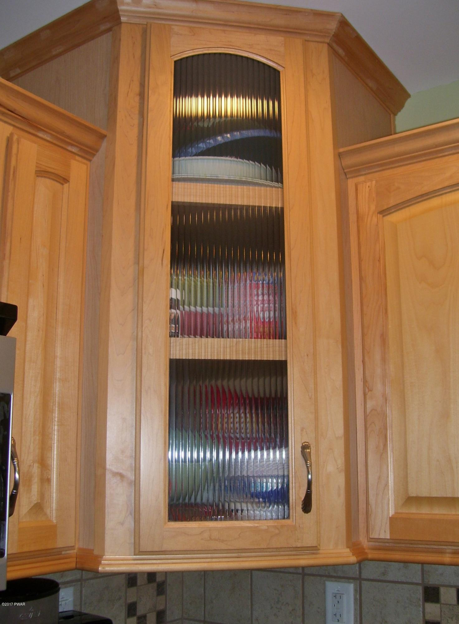103 Cold Spring Lane Greentown, PA 18426 - Photo 23 of 63 Kitchen