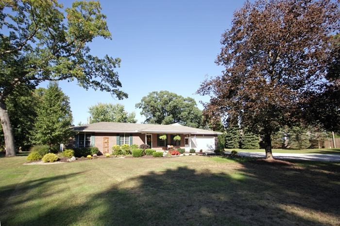 10801 Adams Road Granger, IN 46530 - Photo 9 of 28 Gallery Image 9