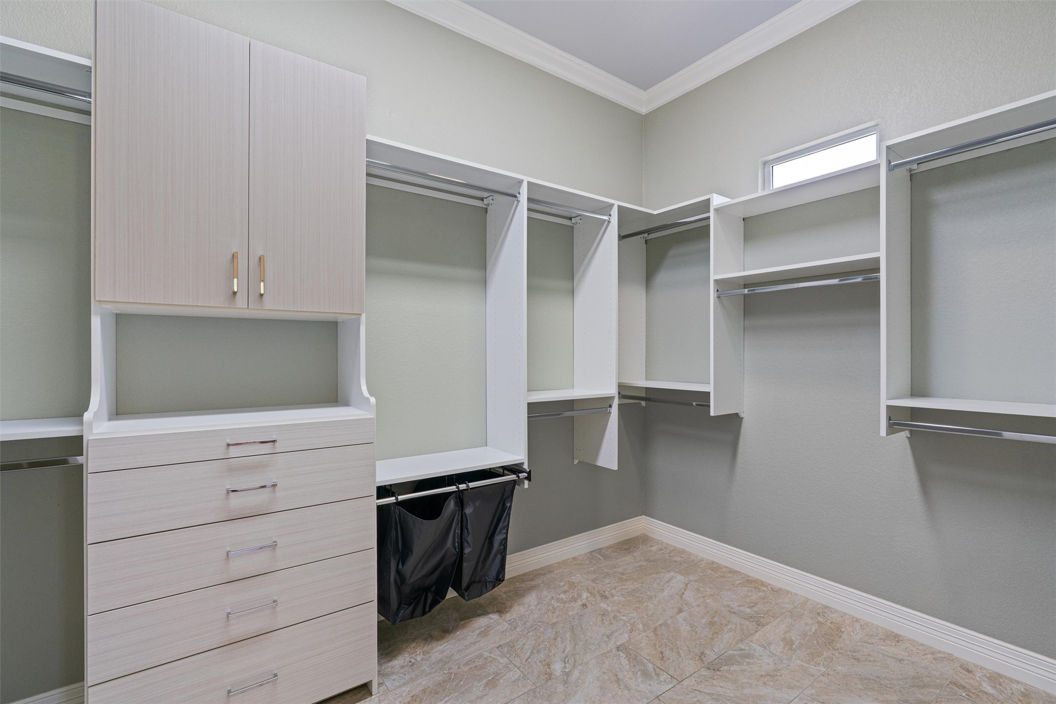 282 Trail Of The Flowers Georgetown, TX 78633 - Photo 22 of 38 a view of an empty walk in closet