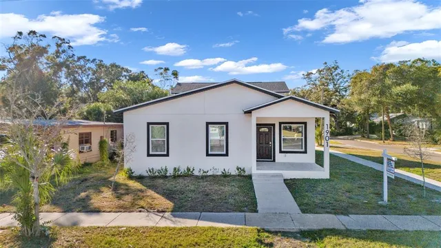 a view of house with outdoor space