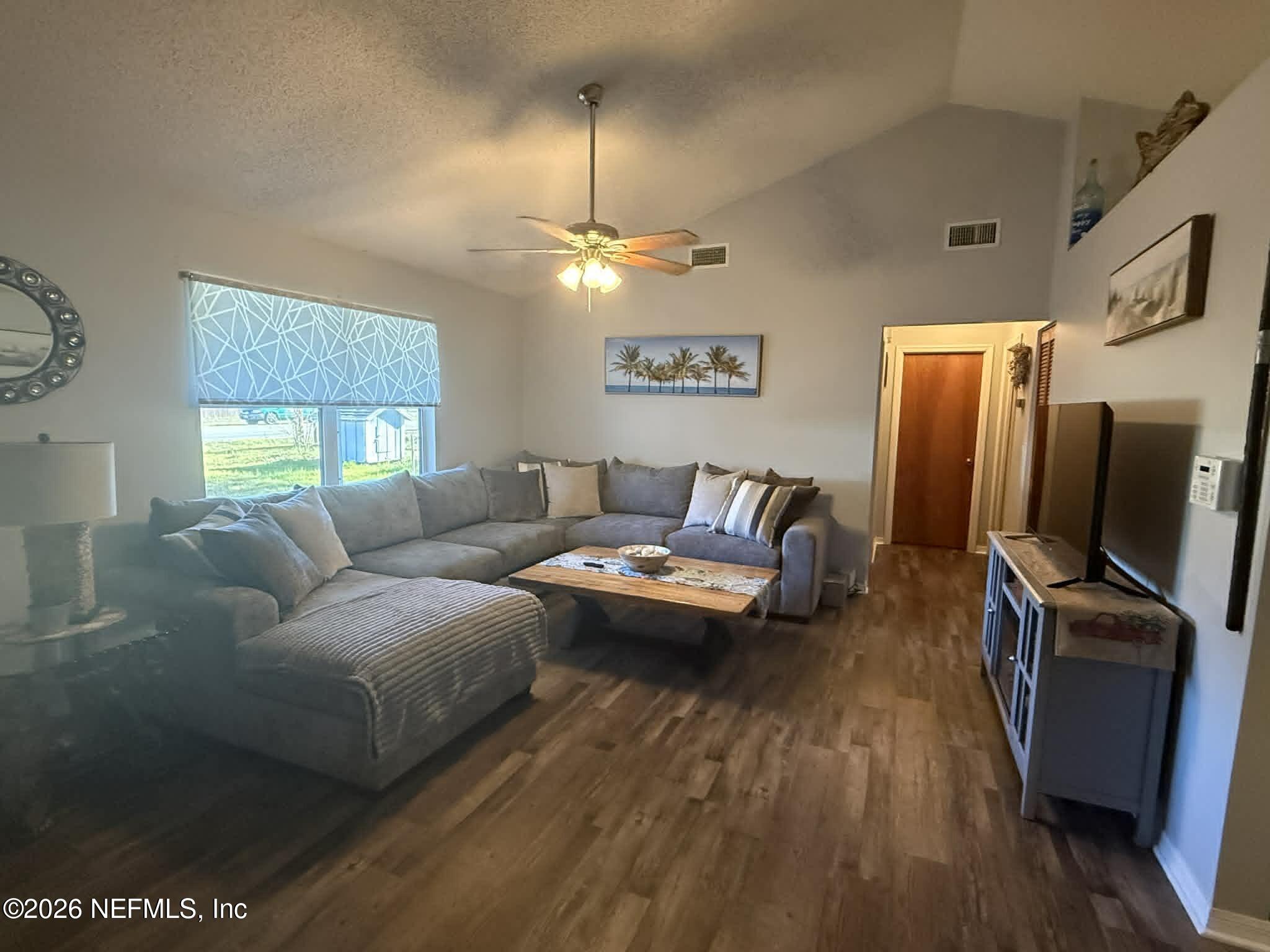 209 Scott Street Interlachen, FL 32148 - Photo 3 of 17 78a834d5-6c84-4029-a138-42f70032eeb4