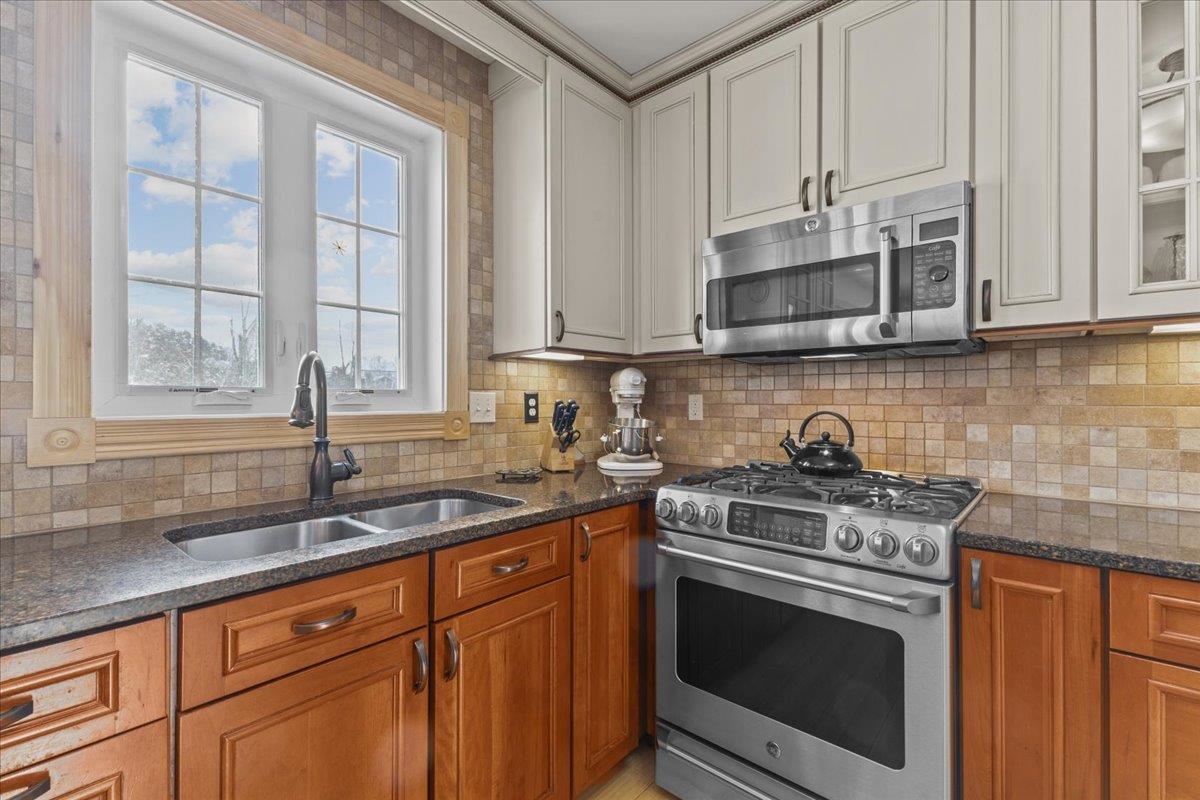 286 Harbor View Drive St. Albans Town, VT 05478 - Photo 30 of 60