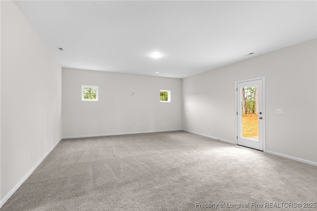 171 Traveller Way Raeford, NC 28376 - Photo 6 of 47 Living Room