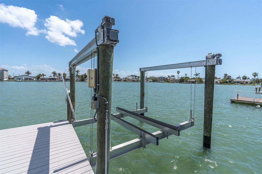 575 Crystal Drive Madeira Beach, FL 33708 - Photo 43 of 75