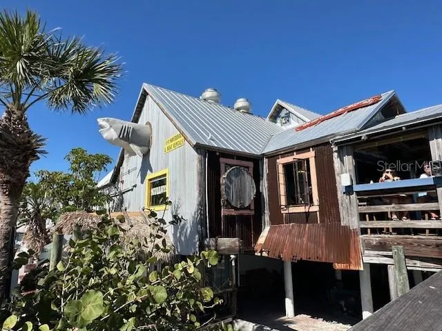 $3,975,000 | 575 Crystal Drive, Madeira Beach, FL 33708