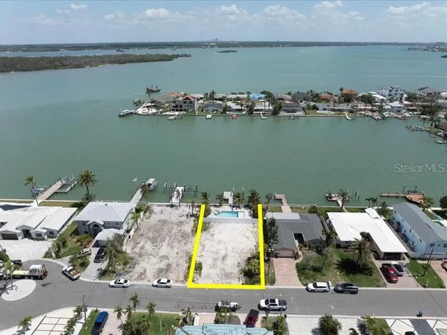 $3,975,000 | 575 Crystal Drive, Madeira Beach, FL 33708
