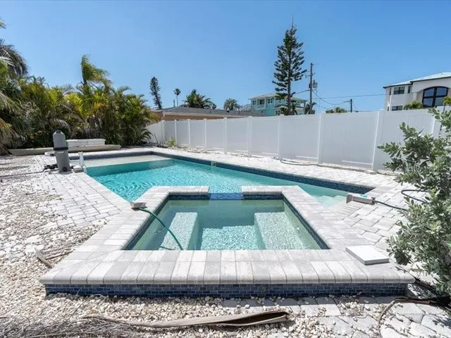 $3,975,000 | 575 Crystal Drive, Madeira Beach, FL 33708