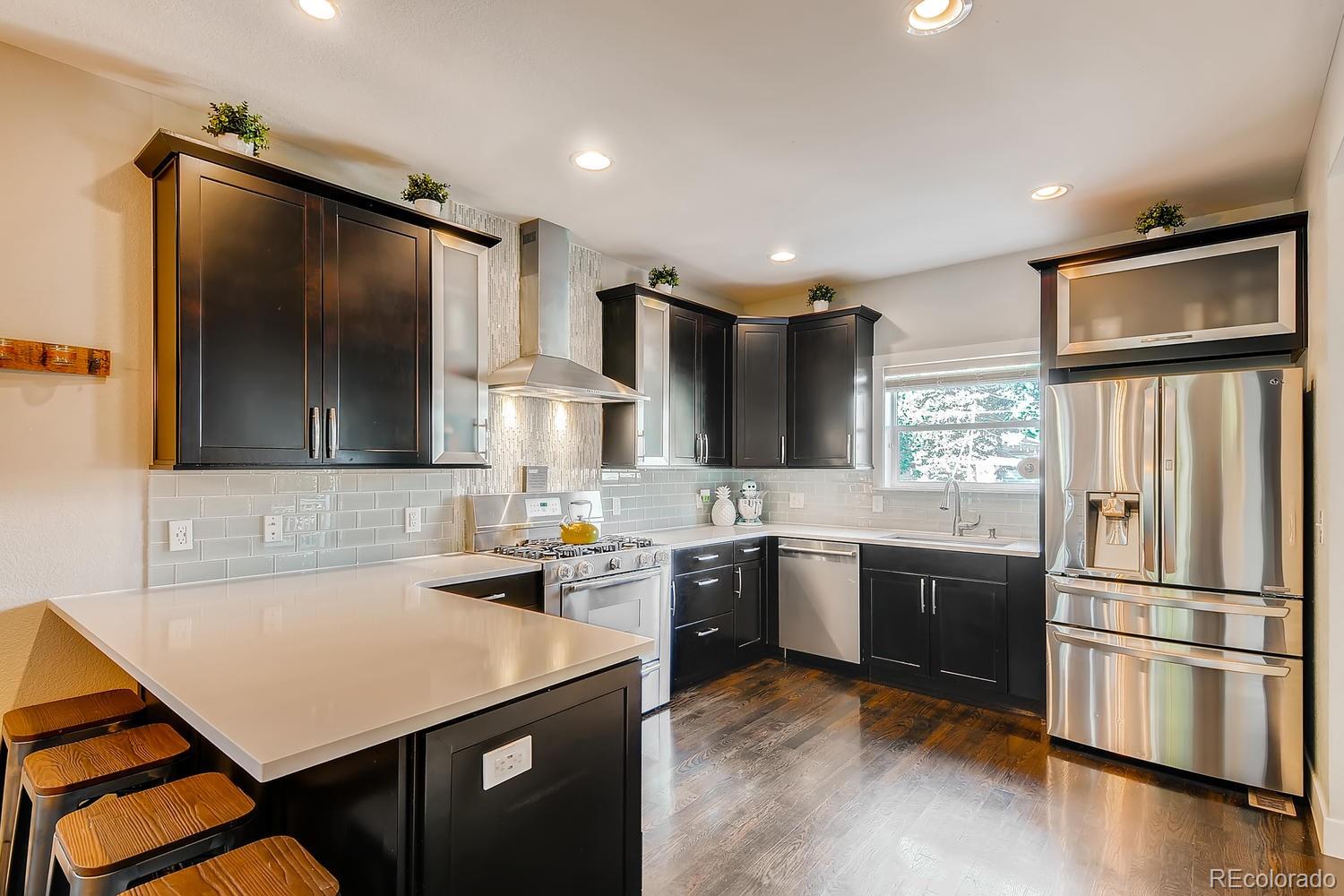 4129 Eaton Street Denver, CO 80212 - Photo 7 of 34