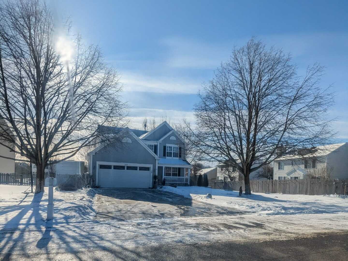 183 Indian Ridge Lane Lake Villa, IL 60046 - Photo 2 of 13