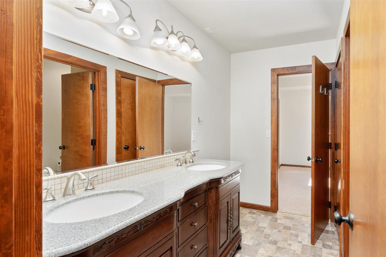 3011 North Chase Road Liberty Lake, WA 99019 - Photo 15 of 20 Gallery Image 15