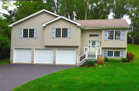 $349,990 | 38815 North Broadway Avenue, Antioch, IL 60002