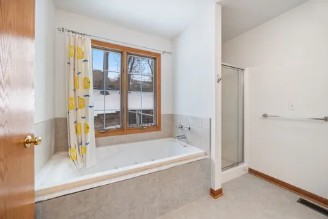 $349,990 | 38815 North Broadway Avenue, Antioch, IL 60002