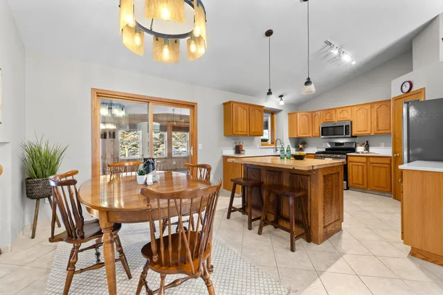 $395,000 | 1225 Cuylle Bay, Faribault, MN 55021