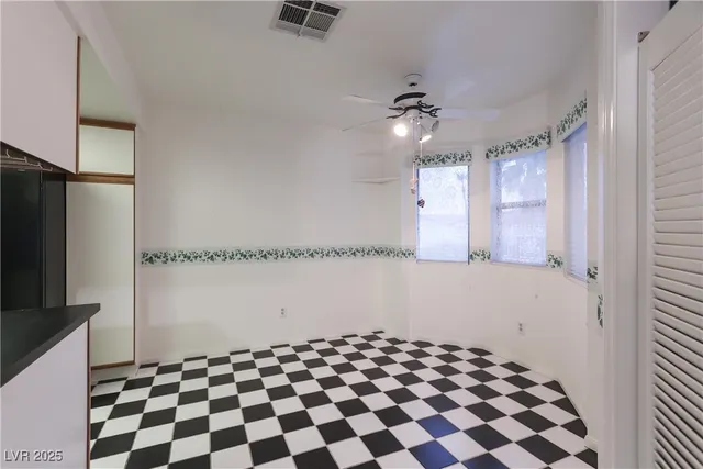 $599,500 | 935 Vista Lago Way, Boulder City, NV 89005