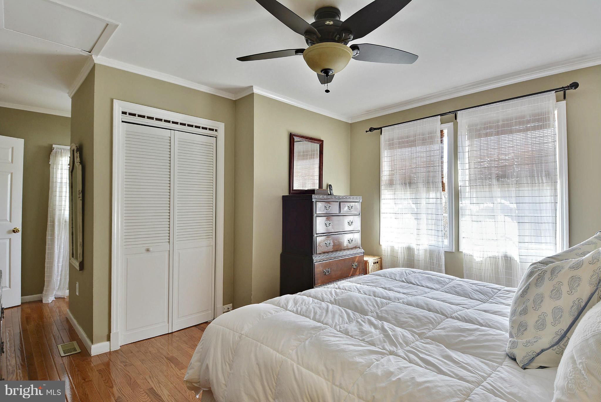 9605 Clearview Place Silver Spring, MD 20901 - Photo 14 of 26 Bedroom (Master)