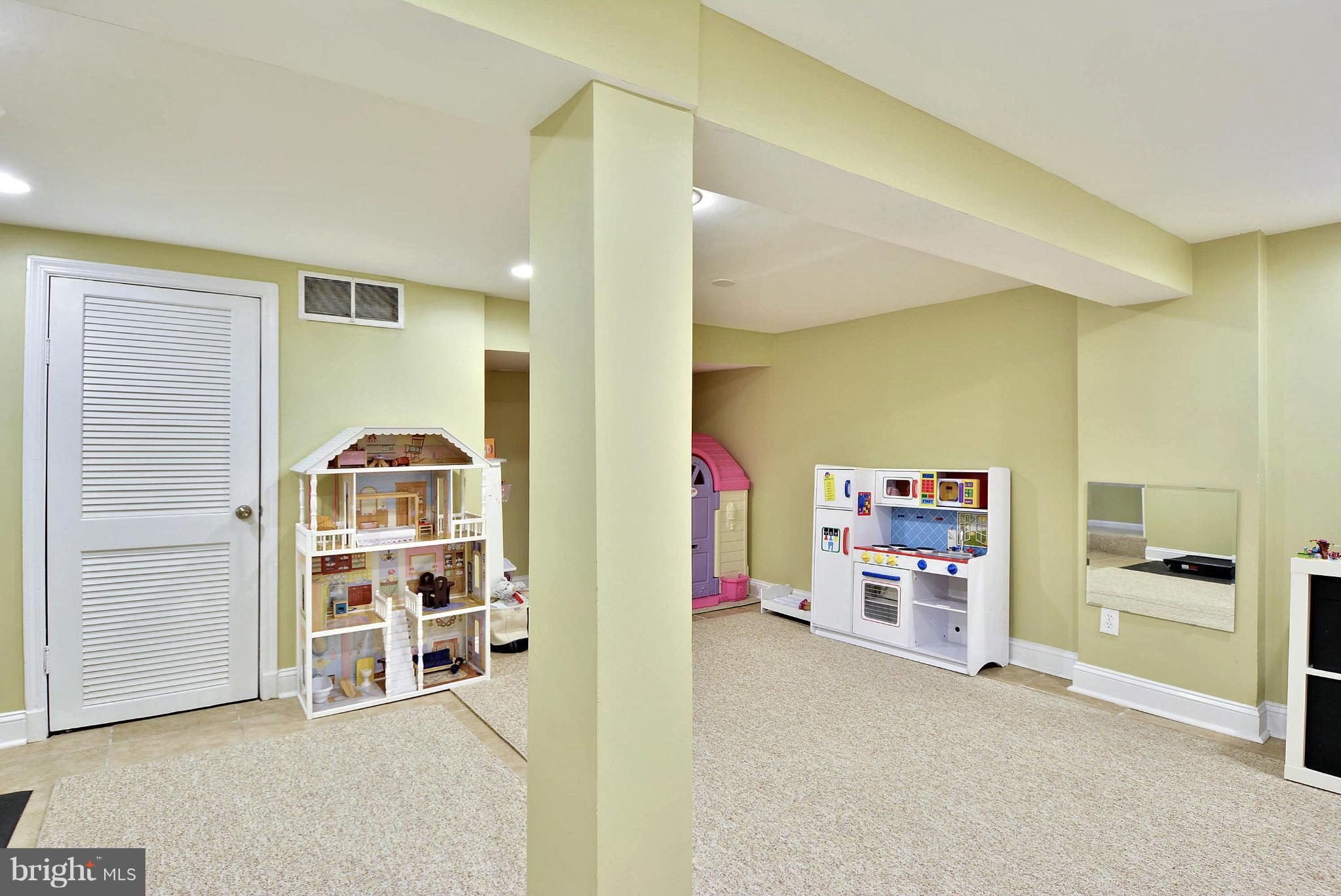 9605 Clearview Place Silver Spring, MD 20901 - Photo 23 of 26 Basement