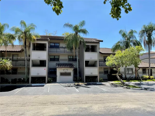 a house view with a outdoor space
