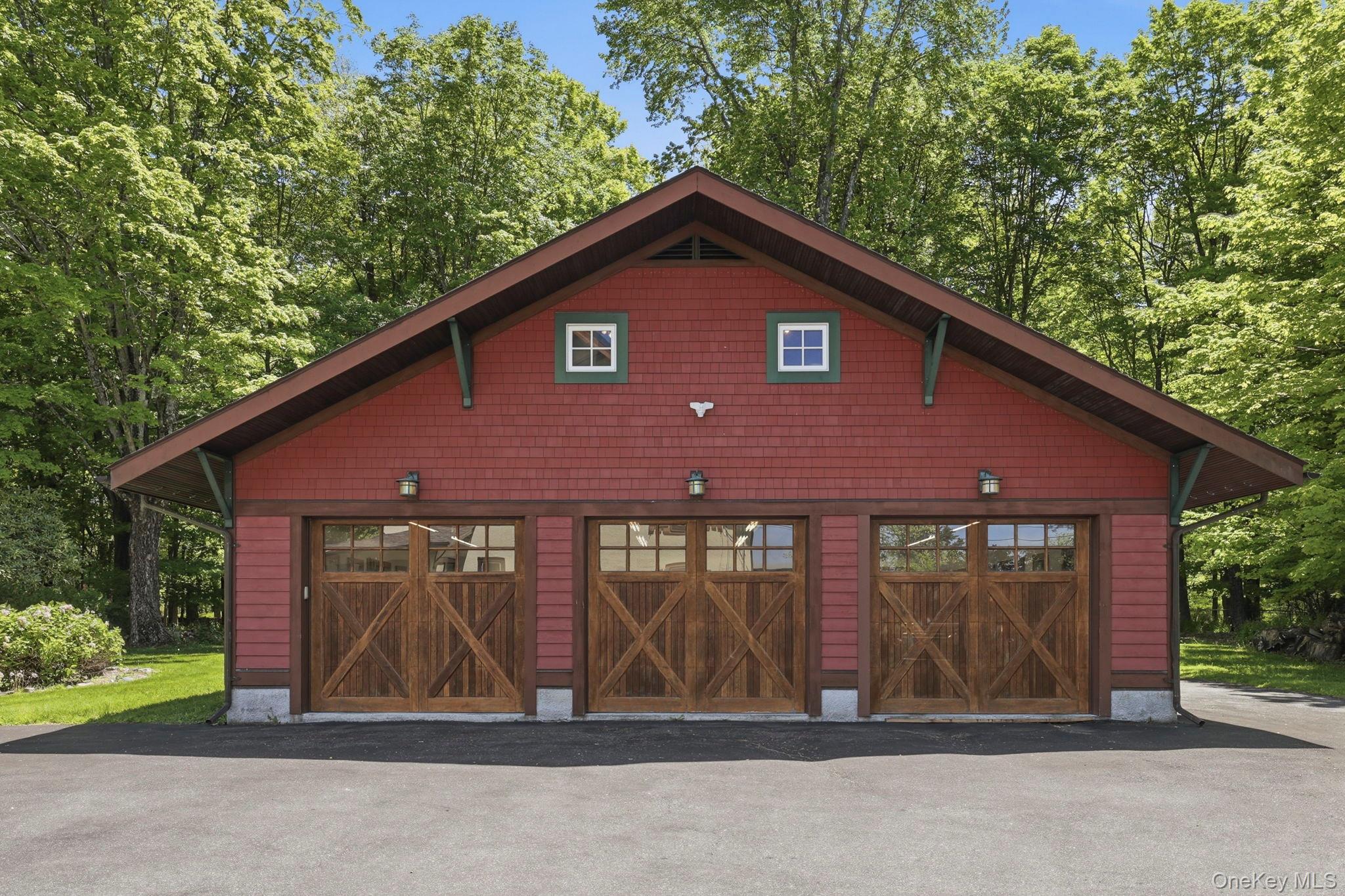 8 Elmer Galloway Road Katonah, NY 10536 - Photo 2 of 49