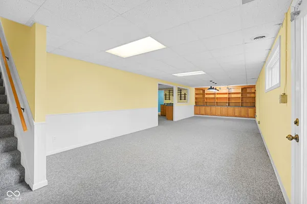 $459,900 | 3805 Lakeside Drive, Columbus, IN 47203