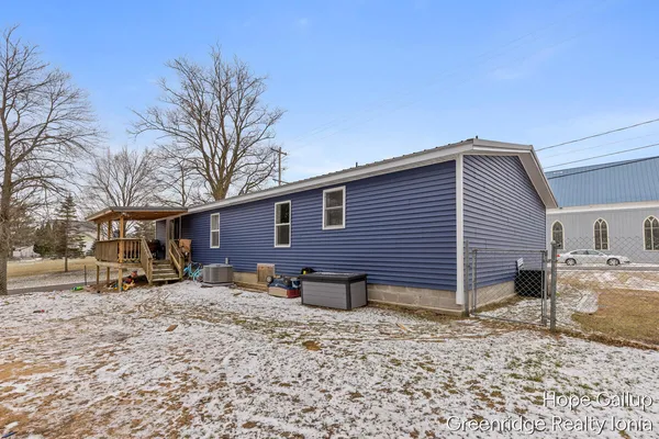 $215,000 | 402 Liberty Street, Muir, MI 48860